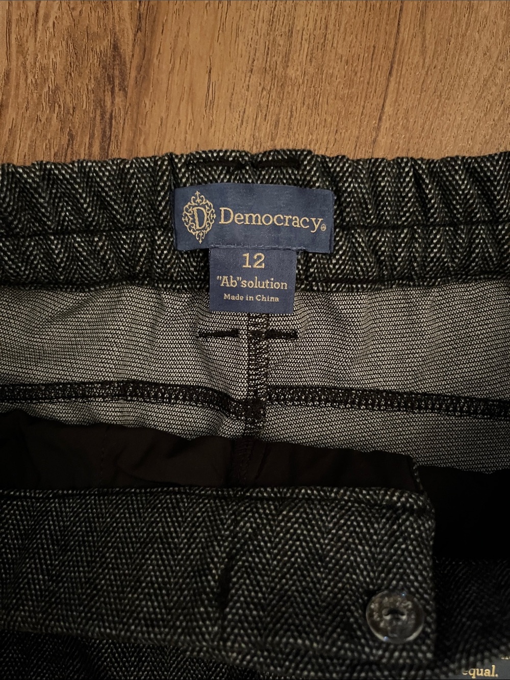 NWT Democracy “Ab” Solution Ultra Skyrise Round Up Barrel Pants - Picture 7 of 11